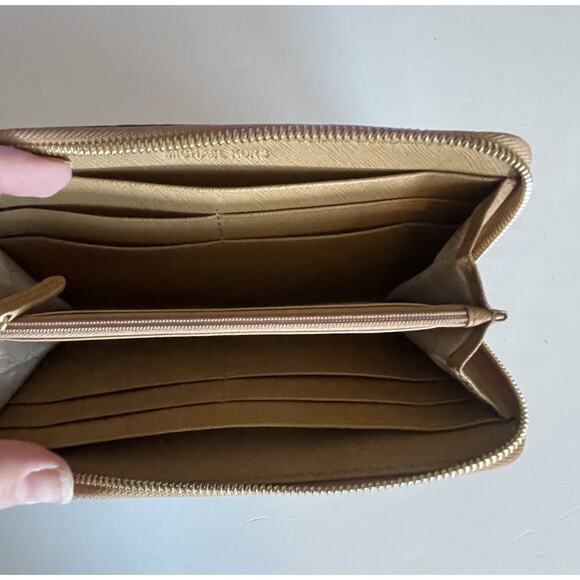 Michael Kors Studded Snakeskin Zip Around Wallet Womens Tan Gold - Picture 5 of 7